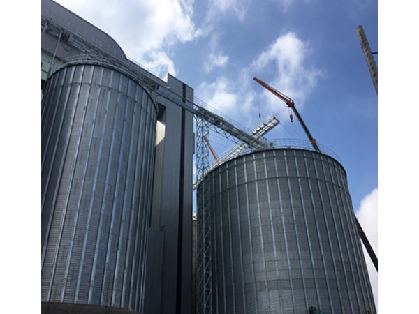 A-18, A-21: WHEAT SILO -INSTALLATION ROOF 8000 TON STEEL SILO 152